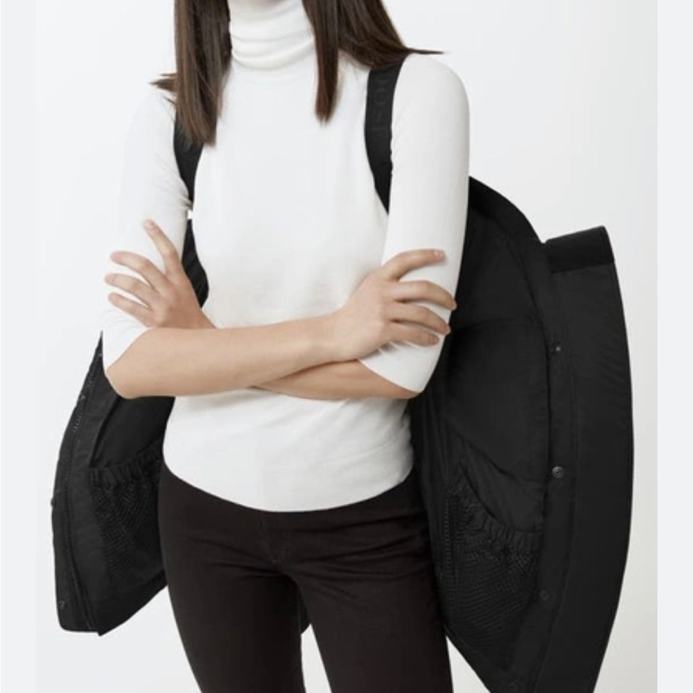 🎄🥗Like new condition Canada Goose MCKENNA Coat Black Size M - Picture 2 of 15